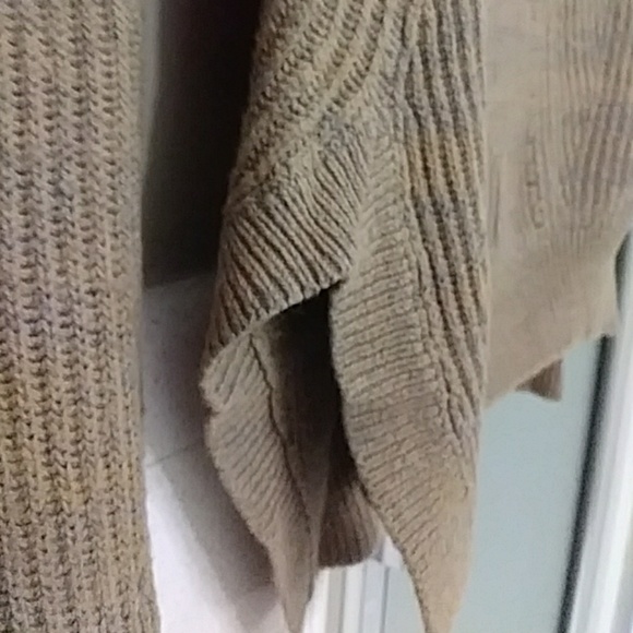 Sweater - Picture 2 of 3